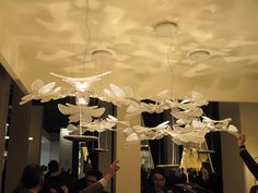 https://i.pinimg.com/236x/5f/39/e1/5f39e1145d5d768c38446c4f9b5cb5e7--artemide-tes.jpg