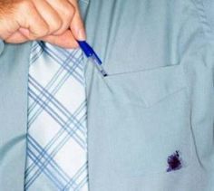 Cómo Quitar Manchas De Bolígrafo De La Ropa Las Manchas Ocasionadas Por La Tinta De Un Bolígr En 2020 Eliminar Manchas De Tinta Quitar Manchas De Tinta Quitar Manchas