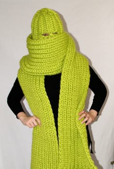2 items Premium Mohair SCARF HOOP /& HAT hand knit Yellow Jane Rodas