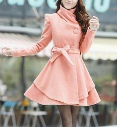 2013 Kaban Modelleri Pembe Kurdeleli Bayan Kaban Moda Trendi Yeni Sezon Abiye Modelleri Elbise Modelleri Womens Dress Coats Dress Coat Outfit Dresses