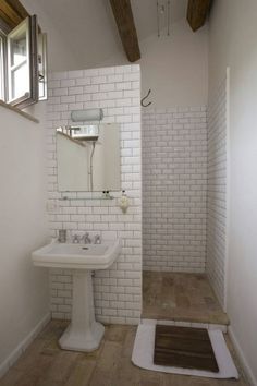 10 Mom S House Ideas In 2021 Bathroom Design Small Bathroom Bathrooms Remodel