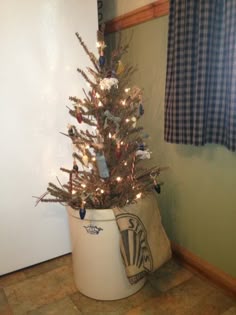best 25 primitive christmas tree ideas on pinterest countryprimitive christmas pinterest primitive christmas tree christmas tree ideas and - Pinterest Primitive Christmas Decorating Ideas best 25 primitive christmas tree ideas on pinterest countryprimitive christmas pinterest primitive christmas tree christmas tree ideas and - Pinterest Primitive Christmas Decorating Ideas