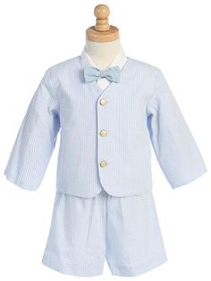 Boys Size 5 $25.00 Blue /& White Sear Sucker Vest