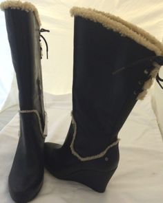 black ugg boots with wedge heel black ugg boots with wedge heel