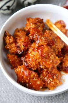 · 11 reviews · 30 minutes · Serves 4 · This is a healthy baked general Tso chicken recipe - Baked chicken pieces tossed in a tangy and sweet sauce. Delish! Baked General Tso Chicken Recipe, Baked Chicken Recipes, General Tso's Chicken, Recipe Chicken, Mongolian Chicken, Asian Recipes, Healthy Recipes, Delicious Recipes, Asian Desserts