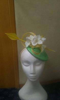 Fine Millinery by August Hat Co Sweet Pea Fascinator Hat