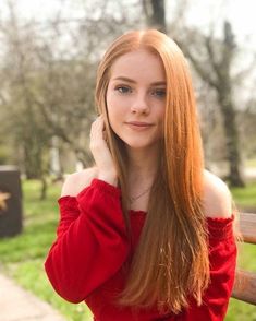 Dating nackten roten haaren mädchen