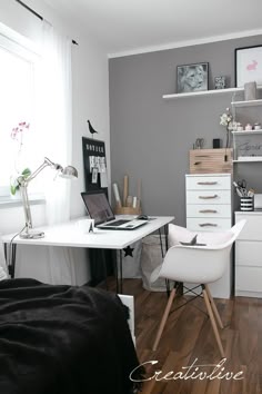 multitasking im heimbüro ideen mein arbeitszimmercreativraumgästezimmer ist einer meiner lieblingräume im g 89 besten arbeitszimmer bilder auf pinterest in 2018 multitasking im heimbüro ideen mein arbeitszimmercreativraumgästezimmer ist einer meiner lieblingräume im g 89 besten arbeitszimmer bilder auf pinterest in 2018
