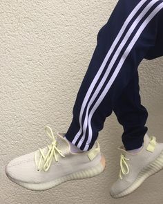 Kicksvision adidas Yeezy BOOST 350 V2 Butter YouTube