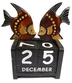 Fair Trade Hand Carved Wooden Sitting Cat Perpetual Calendar Shabby Chic White