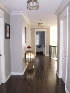 Kadri Bormeister Shared This Stunning Hall Painted In 0561 Indian How To Create Hallway Paint Colors Leaf Inspiration