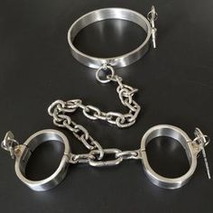 bdsm diy metal wrist cuffs Asian pussy canada