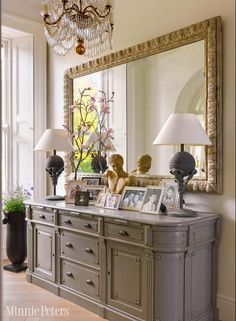 11 Ways To Add Sparkle To Your Home Credenza Dining Room Prepossessing Dining Room With Sideboard Inspiration 11 Ways To Add Sparkle To Your Home Credenza Dining Room New Dining Room With Sideboard 2018