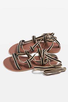 Die 48 besten Bilder zu Sommer Sandalen spotted by bettina Skecher relaxed FIT Sommersneaker Sandale Gr 47,5 in Baden