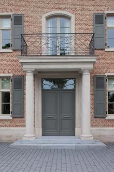 104 Best House Painting Ideas Images On Pinterest In 2018 Shutter Color With Brick