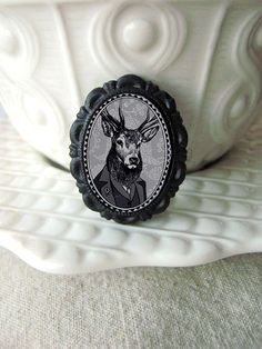 Majestic Large Red Deer Stag American Hunting Breed Brooch Tie Pin Badge