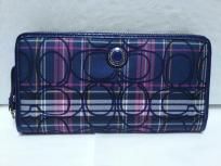 NWT COACH~Multicolor~Signature Tartan Accordion Zip Around Wallet F48116
