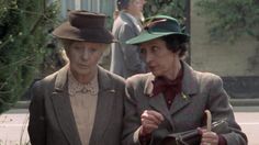 Julia mckenzie Julia mckenzie
