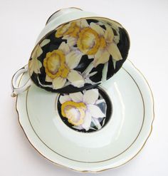 Set of 4 Daffodil Flower Design Fine China Coffee Latte Cappuccino Tea Cups Mugs