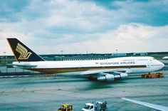 Airplane Jumbo Jet SIA 747 B Singapore Airlines Vintage Used 1975 Hong Kong Postcard