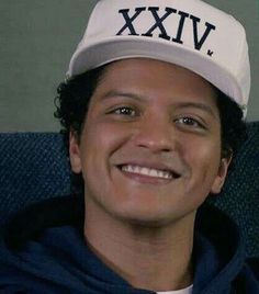 Bruno Mars 10 Photo American RnB Pop Singer Picture Music Hat Smile Poster