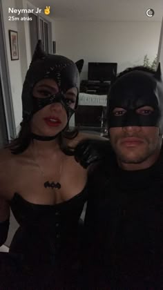 F5 Celebridades Neymar aparece vestindo máscara e diz F5 Celebridades Neymar aparece vestindo máscara e diz