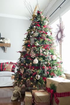 12 Christmas Tree Decorating Ideas Pinterest Garlands 40 Stunning Rustic Christmas Decor Ideas
