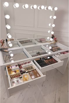 SLAY! Absolutely flawless vanity setup from Impressions Vanity ... SLAY! Absolutely flawless vanity setup from Impressions Vanity ...