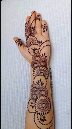 This contains an image of: unique simple and easy henna mehndi design front hand 2021- Henna arts with Bithi