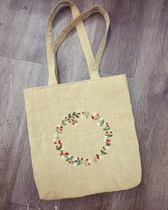 SMALL TOTE BAGgift centerpiece with schoolembroidery