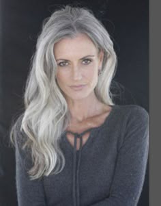 21 Impressive Gray Hairstyles For Women Hair Silver Hairstyles That Men Find Irresistible Long Gray Hairsilver