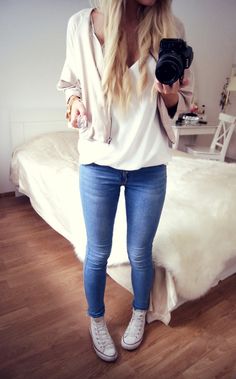 cute outfits with jeans and converse