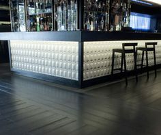 https://i.pinimg.com/236x/6d/ed/d4/6dedd4d75871201e54340cbd3a131dbb--cafe-bar-cafe-restaurant.jpg