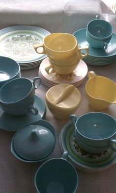 148 Best Melamine Dinnerware Images Retro 148 Best Melamine Dinnerware Images