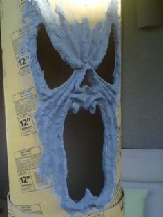 haunted tree tutorial super cool outside halloween decorationsdiy - Diy Scary Halloween Decorations For Yard haunted tree tutorial super cool outside halloween decorationsdiy - Diy Scary Halloween Decorations For Yard