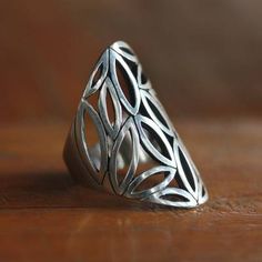6 Novica Artisan Crafted Curl Dome design Sterling Silver ring