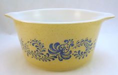 1 Pint with Pyrex Glass Lid 470-C Vintage Retired Pyrex Butterfly Gold Cinderella Casserole 471