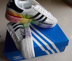 adidas superstar tache peinture