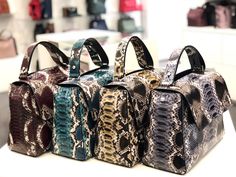 comprare a buon mercato negozio ufficiale più amato 14 fantastiche immagini su ••• Bags nel 2019 | Borse, Borse da ... comprare a buon mercato negozio ufficiale più amato 14 fantastiche immagini su ••• Bags nel 2019 | Borse, Borse da ...