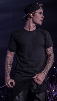 dear justin i just wanted to say a quick happy birthday i love you