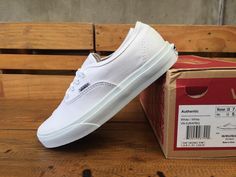 vans authentic 36 vans authentic 36