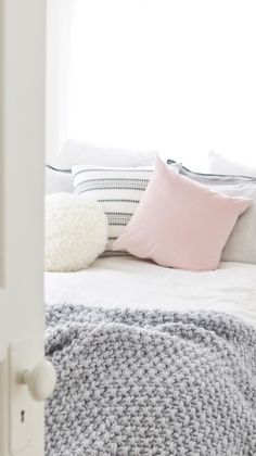 how to make your bed theeee most comfy place on earth cleaning most comfy sheets