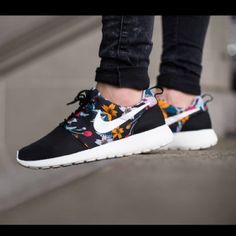 nike roshe run aloha femme