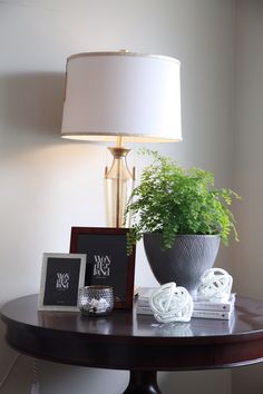 Side Table Decor am dolce vita, new coffee table book, marilyn monroe metamorphosis Side Table Decor am dolce vita, new coffee table book, marilyn monroe metamorphosis