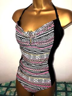Ladies Boots Coral Bay Flower Bikini Bottoms Originally £12.00 BNWT Size 16