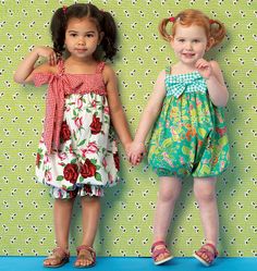 KwikSew-3899 Kwik Sew Ladies Sewing Pattern 3899 Waistcoats Sleeveless Tops