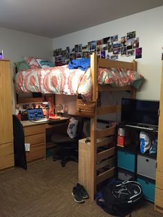 West Laville Dorm Room West Laville Dorm Room