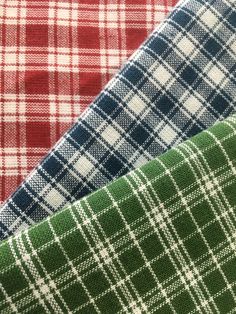 Black /& White Small Plaid Reversible Cotton Fabric Per Yard Homespun Burgundy