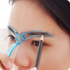 sleek brows utbildning