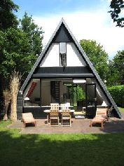37 Best A Shape House Images Frame Cabin Log Homes Je Kan Er Zelf Even Van Genieten In Zeeland Www A House Nl
